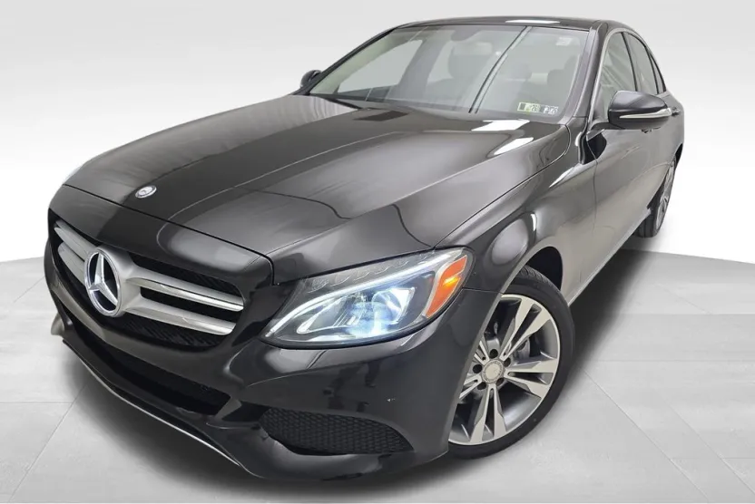 2015 Mercedes Benz C 300 4MATIC Sedan photo 1