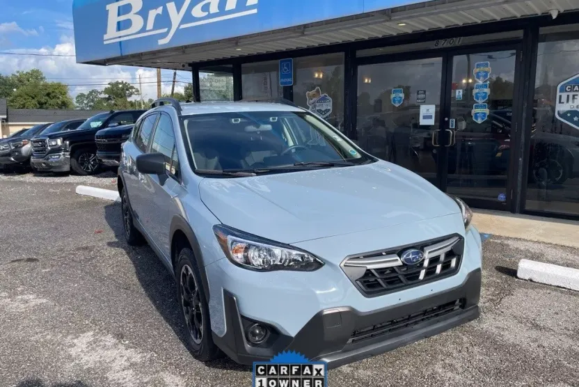 2023 Subaru Crosstrek Base photo 1