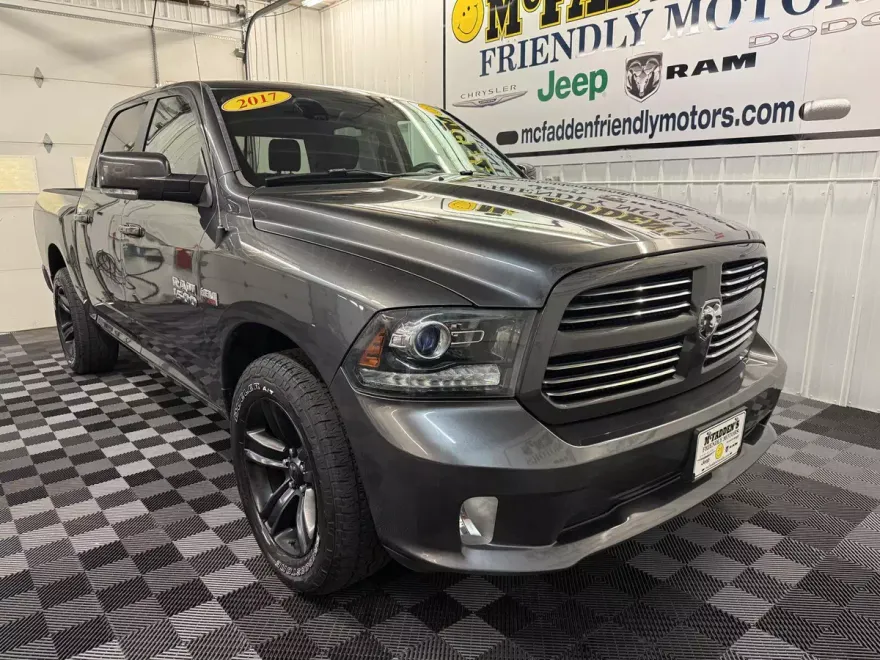 2017 Ram 1500 Sport photo 1