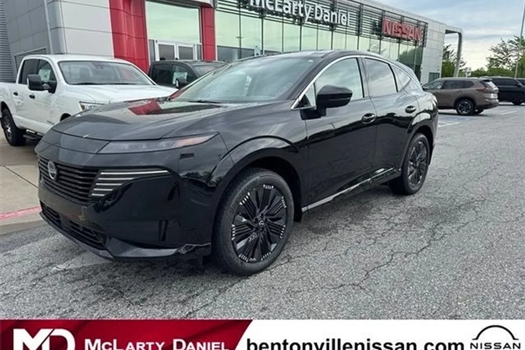 2025 Nissan Murano Platinum photo 1
