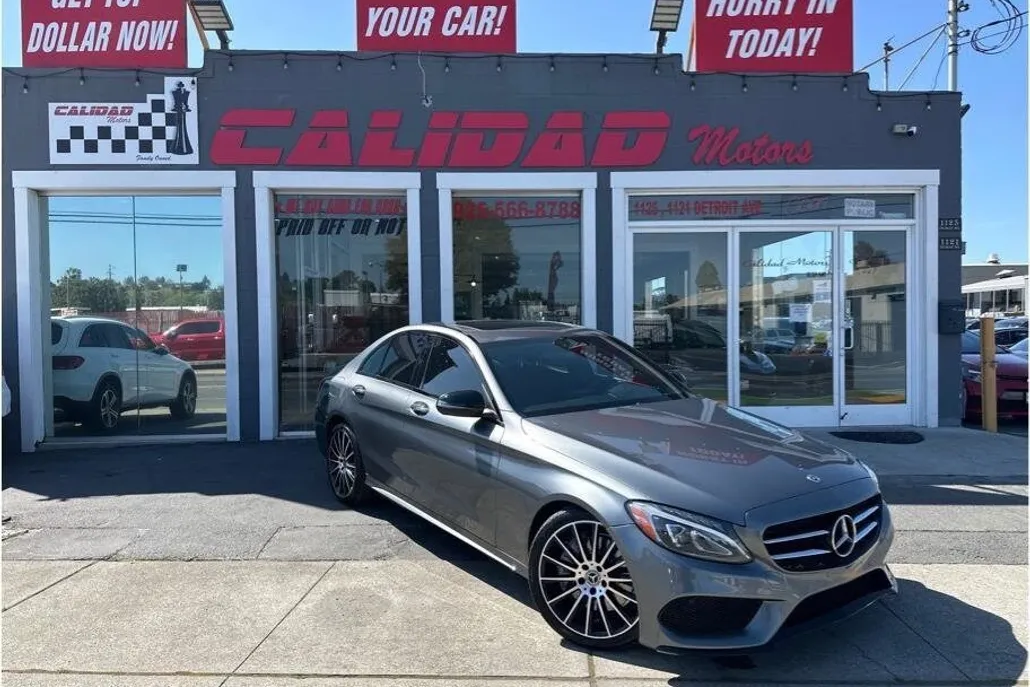 2018 Mercedes Benz C 300 photo 1