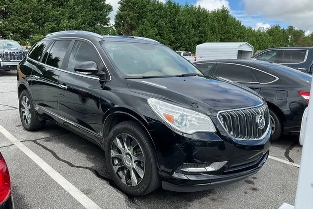 2017 Buick Enclave Leather photo 1