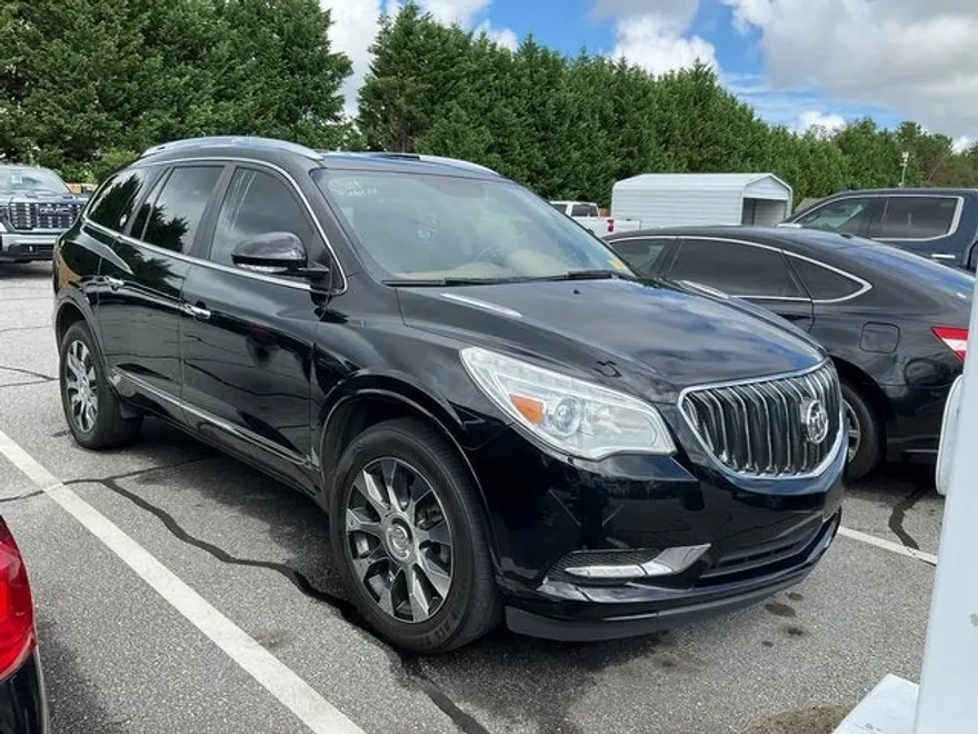 2017 Buick Enclave Leather photo 1