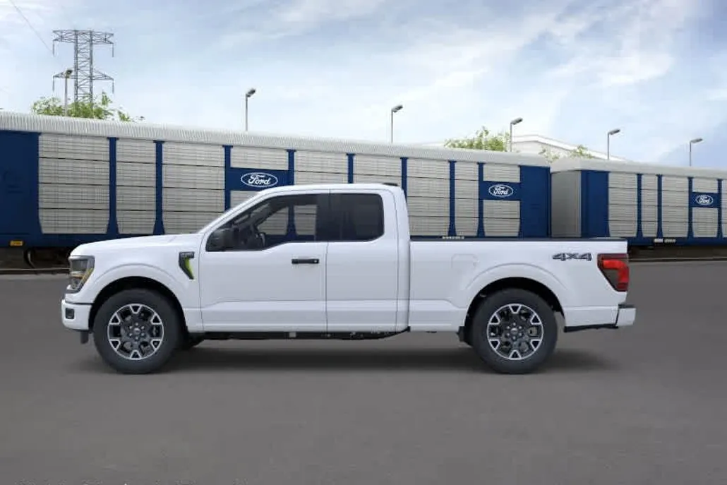 2025 Ford F-150 STX photo 1