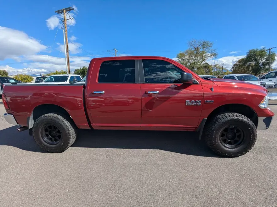 2013 Ram 1500 SLT photo 1