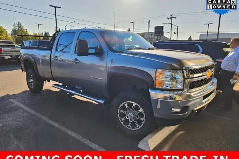2013 Chevrolet Silverado 3500HD LTZ photo 1