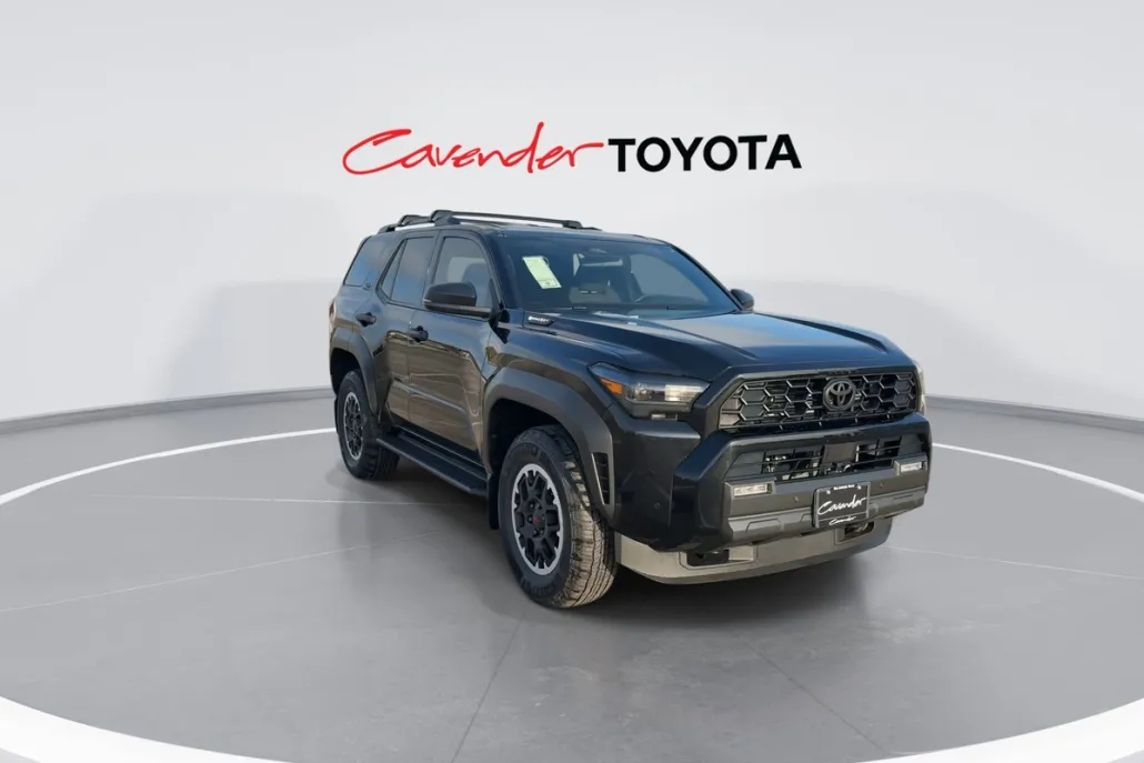 2025 Toyota 4Runner TRD Off-Road photo 1