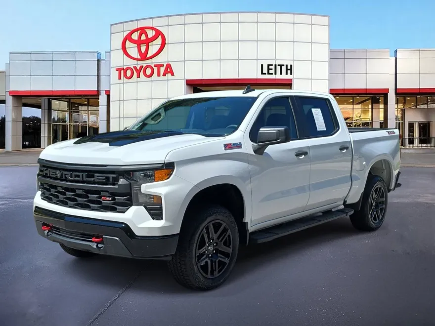 2024 Chevrolet Silverado 1500 Custom Trail Boss photo 1