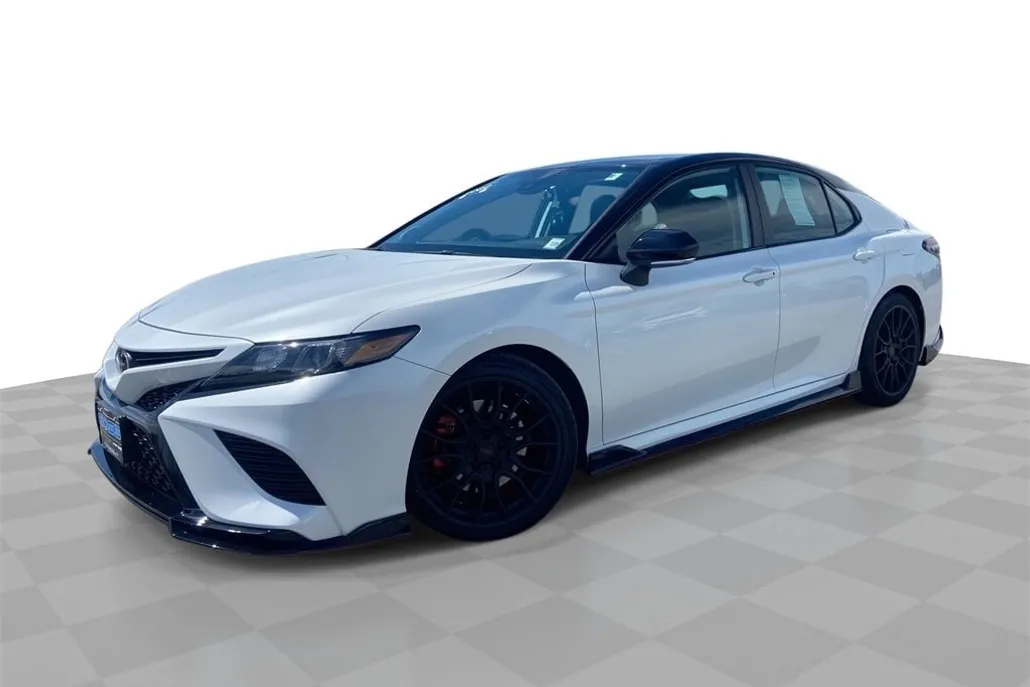 2022 Toyota Camry TRD photo 1