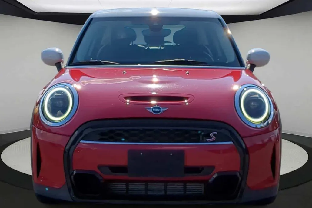 2023 Mini Cooper 4 Door Hardtop S photo 1