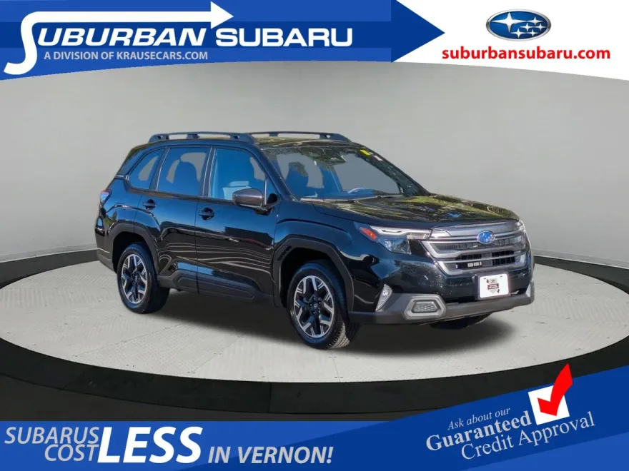 2025 Subaru Forester Premium photo 1