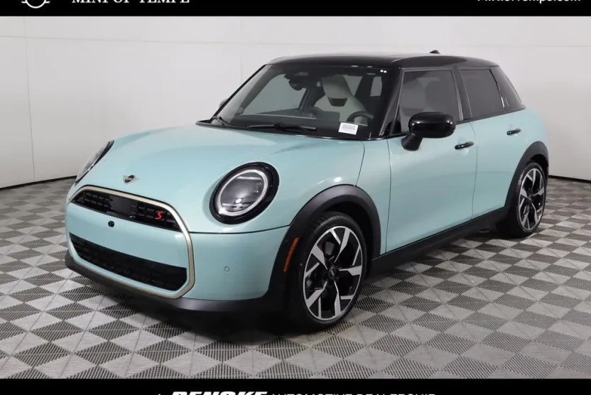 2025 Mini Countryman S ALL4 photo 1