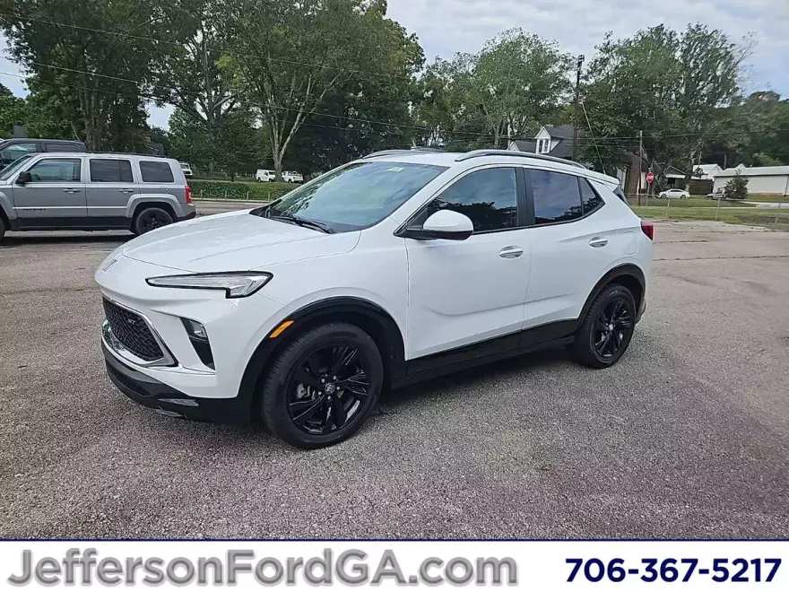 2024 Buick Encore GX Sport Touring photo 1