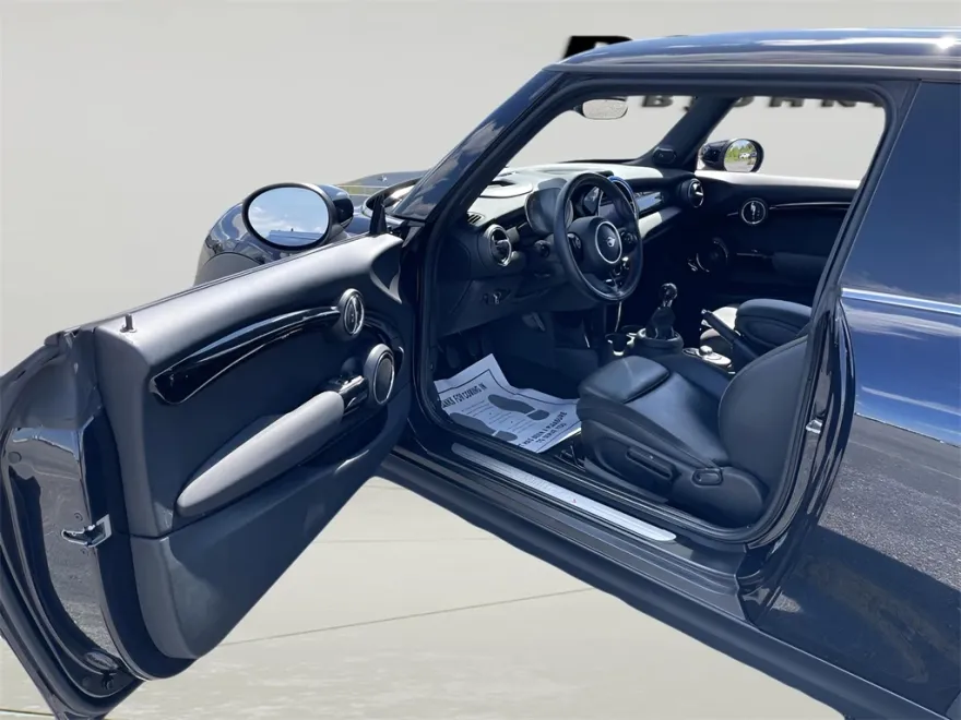 2021 Mini Cooper 2 Door Hardtop S photo 1