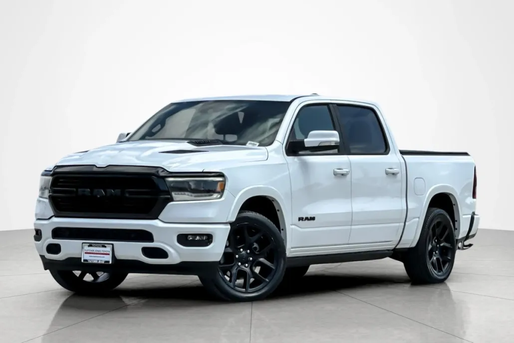 2020 Ram 1500 Laramie photo 1