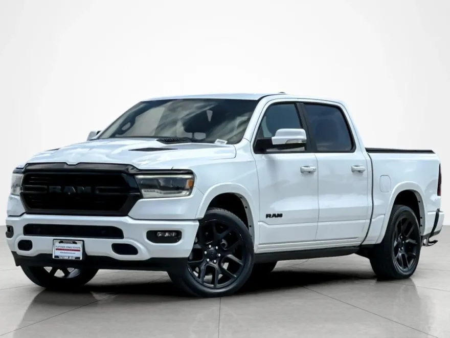 2020 Ram 1500 Laramie photo 1