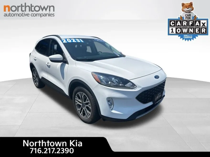 2020 Ford Escape SEL photo 1