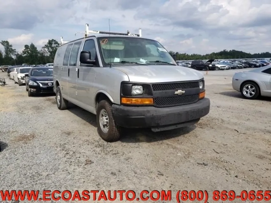 2016 Chevrolet Express Cargo Van photo 1