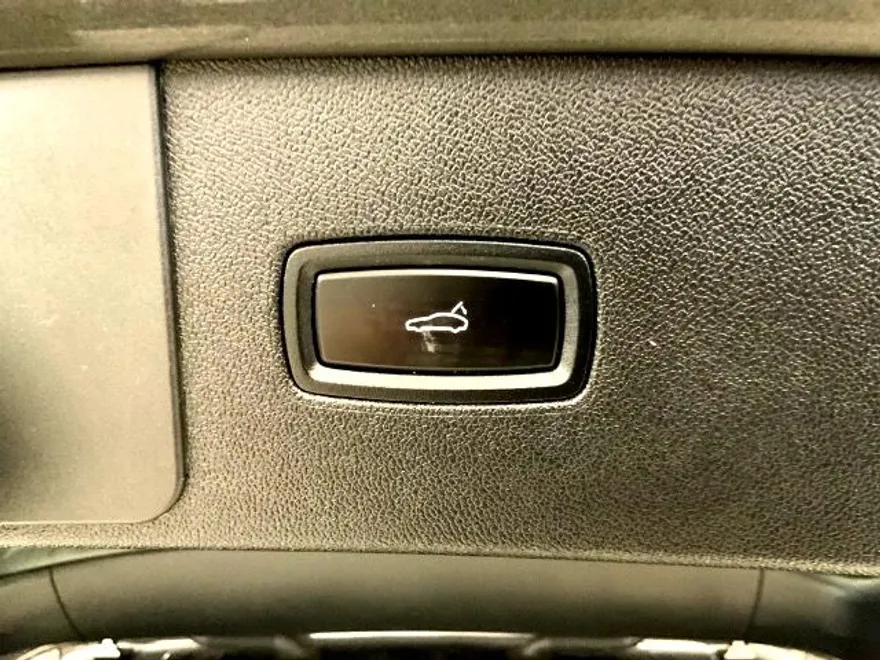 2019 Porsche Cayenne photo 33