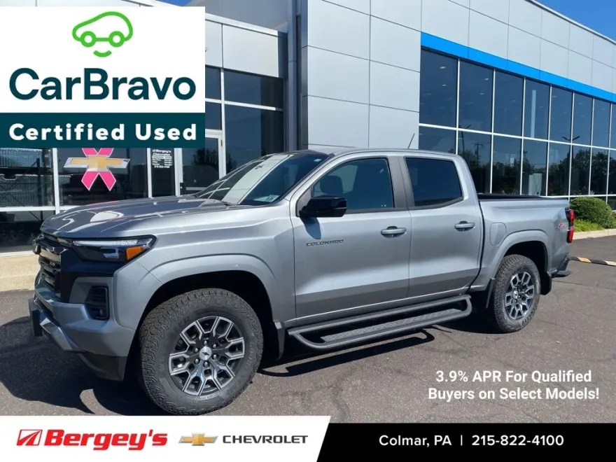 2024 Chevrolet Colorado Z71 photo 1
