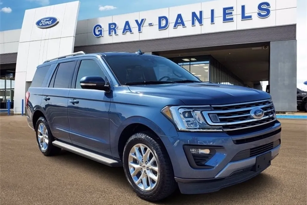 2020 Ford Expedition XLT photo 1