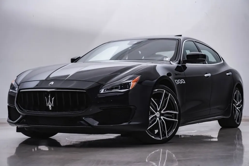 2022 Maserati Quattroporte Modena Q4 photo 1