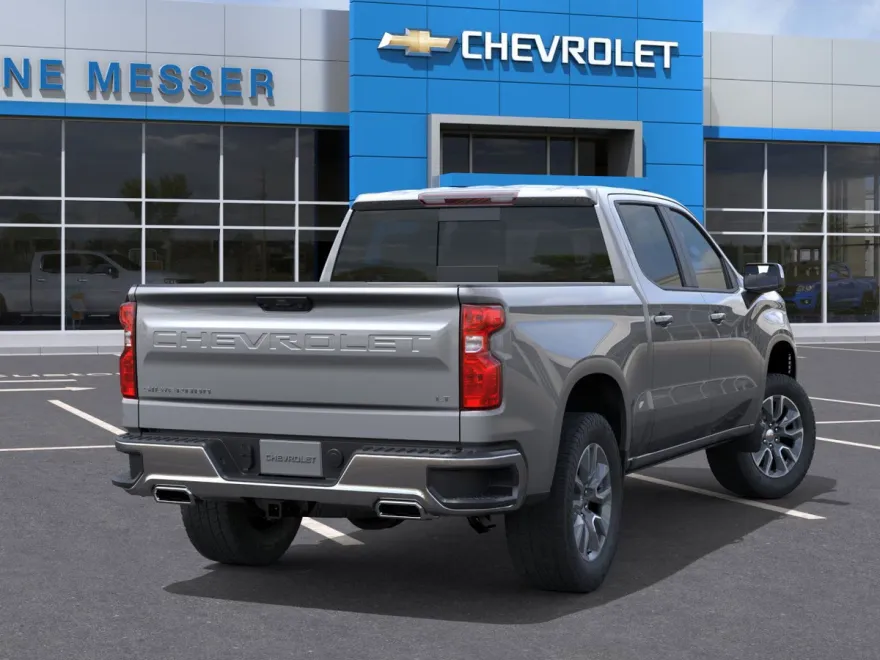 2026 Chevrolet Silverado 1500 LT photo 1