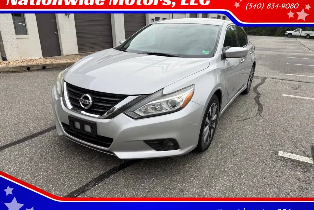 2016 Nissan Altima 2.5 SV photo 1