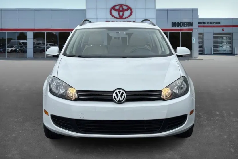 2014 Volkswagen Jetta SportWagen 2.0 TDI photo 1