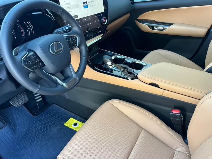2026 Lexus NX 350 Premium AWD photo 1