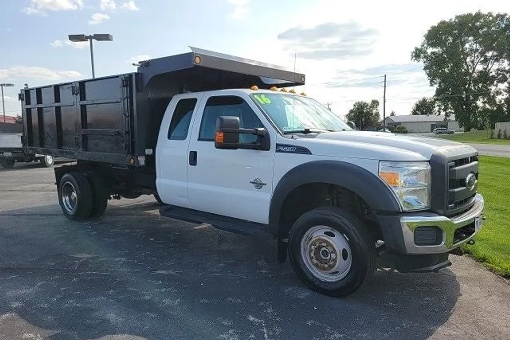 2016 Ford F-550 photo 1
