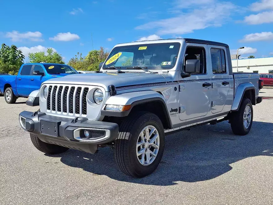 2023 Jeep Gladiator Sport S photo 1
