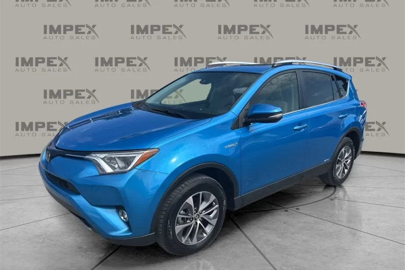 2018 Toyota RAV4 Hybrid XLE photo 1