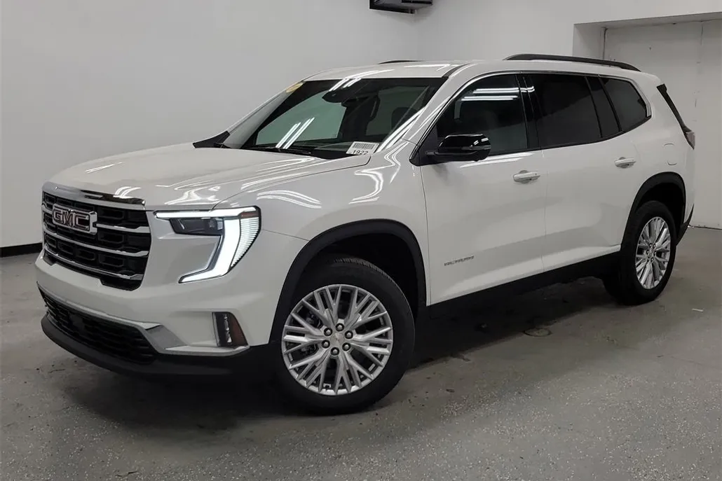 2025 Gmc Acadia Elevation photo 1
