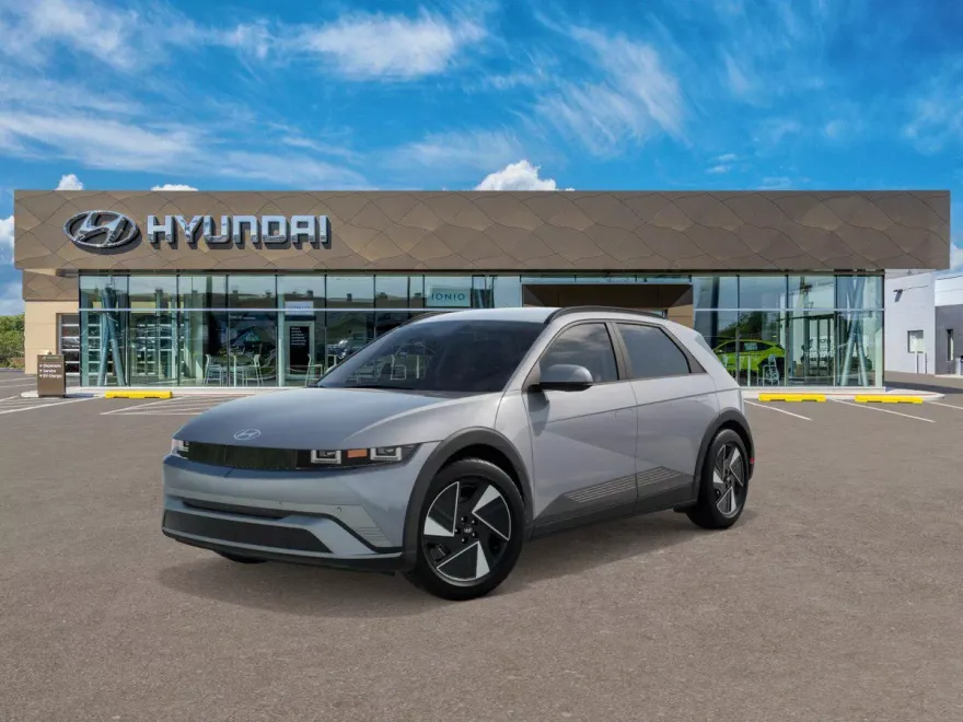 2025 Hyundai Ioniq 5 SEL photo 1