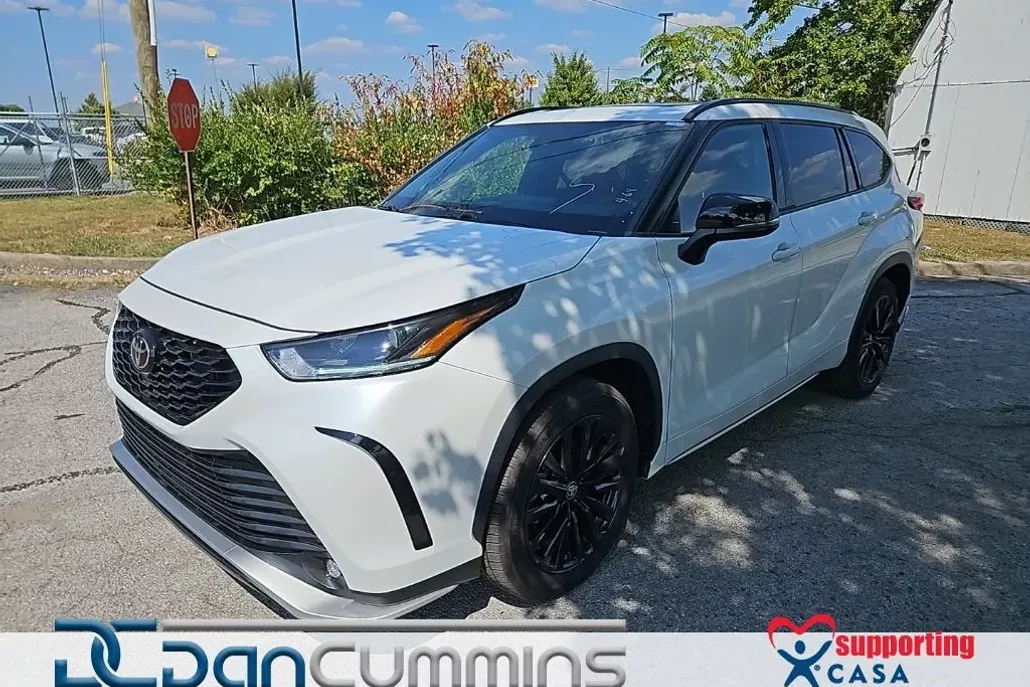 2023 Toyota Highlander XSE photo 1