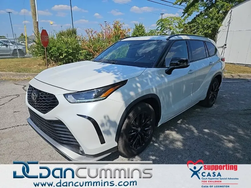 2023 Toyota Highlander XSE photo 1