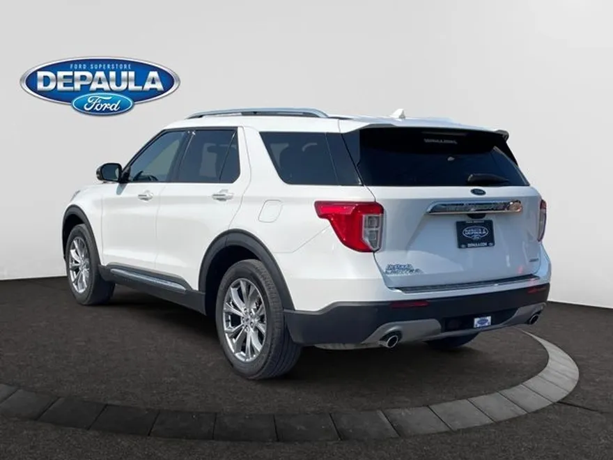 2022 Ford Explorer Limited photo 1