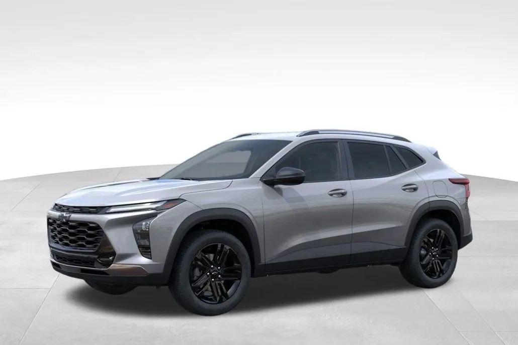 2025 Chevrolet Trax ACTIV photo 1
