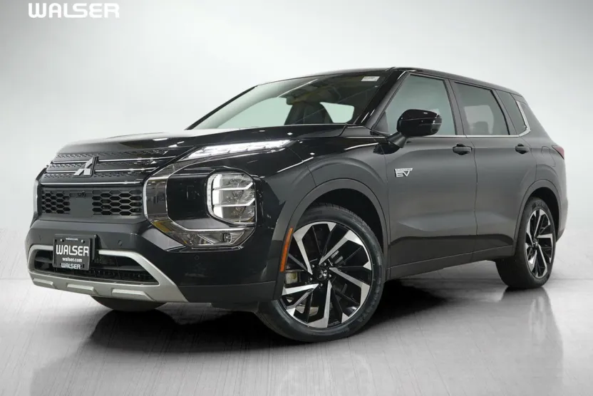 2023 Mitsubishi Outlander PHEV SE photo 1