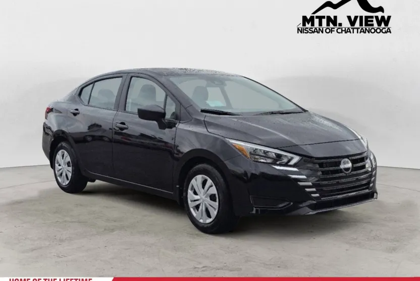 2025 Nissan Versa S photo 1