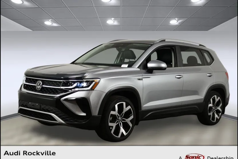 2023 Volkswagen Taos SEL photo 1