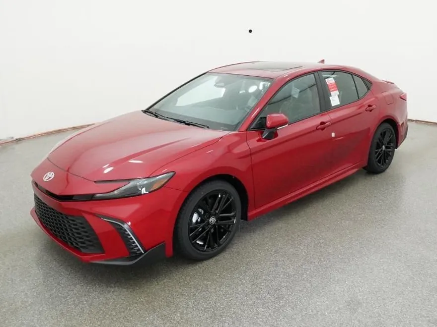 2026 Toyota Camry SE photo 1