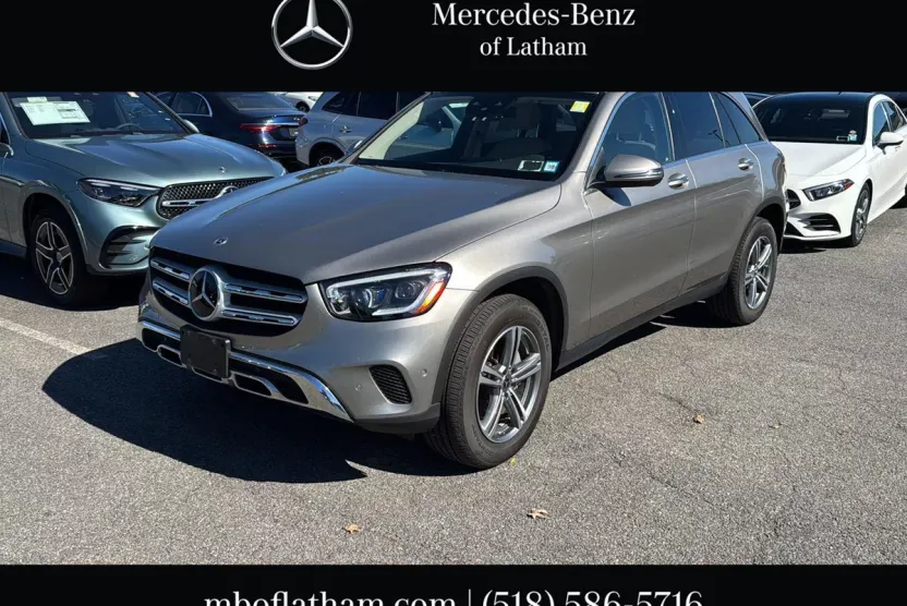 2021 Mercedes Benz GLC 300 photo 1