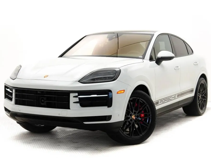 2025 Porsche Cayenne S Coupe photo 1
