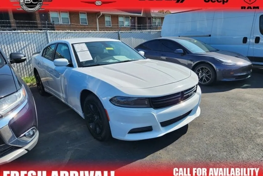2022 Dodge Charger SXT photo 1