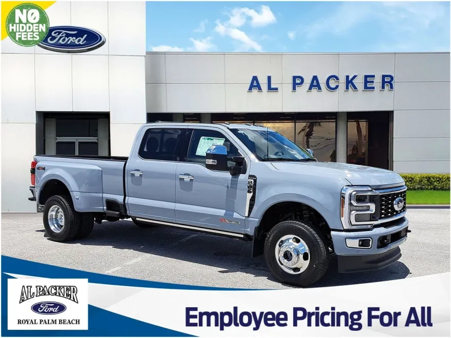 2025 Ford F-350 Platinum photo 1