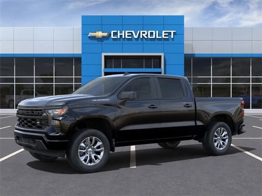2025 Chevrolet Silverado 1500 Custom photo 1