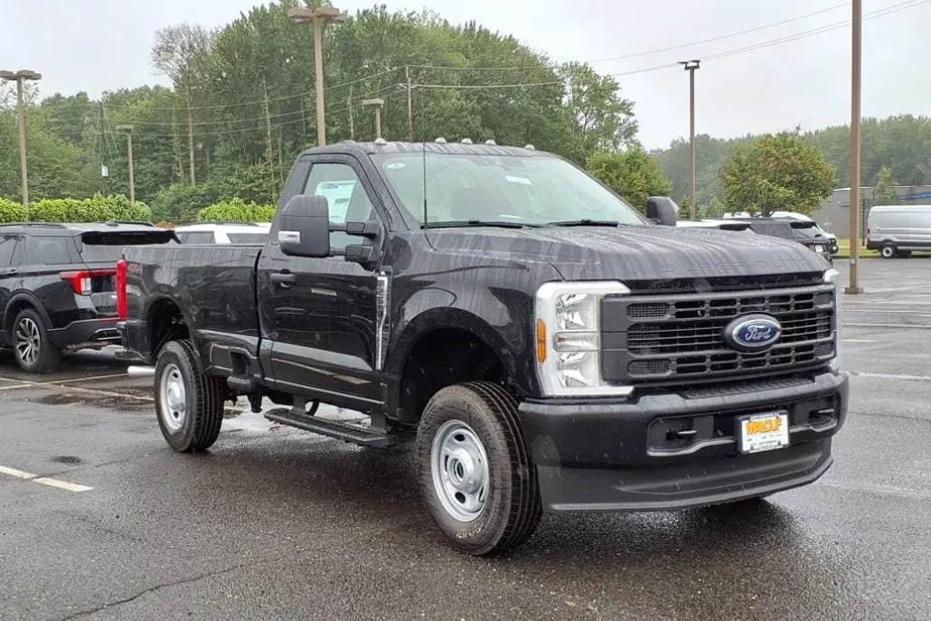 2026 Ford F-250 XL photo 1