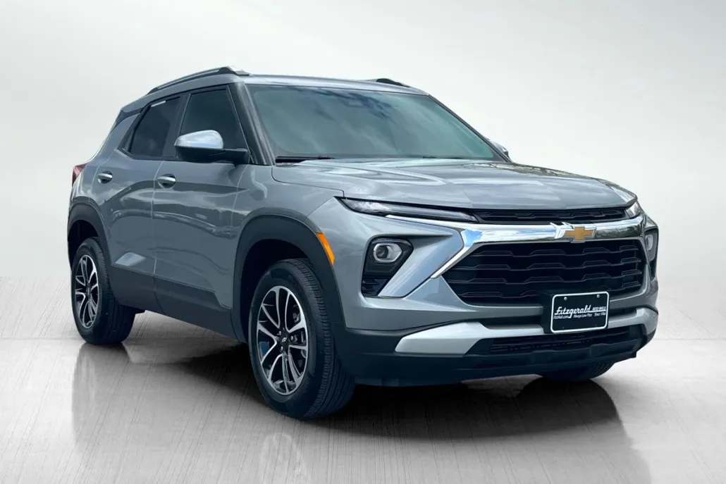 2025 Chevrolet Trailblazer LT photo 1
